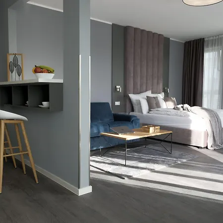 شقة فندقية The - & House
