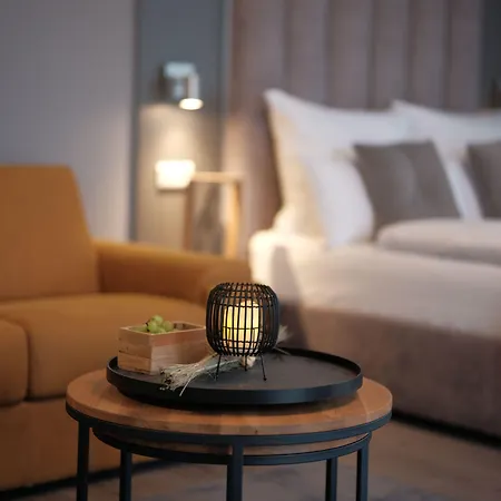 The - & House 4*