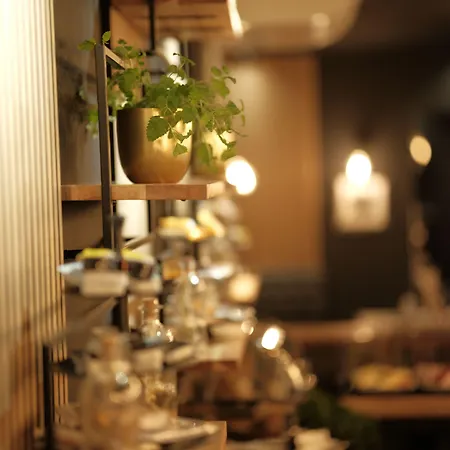 The - & House 公寓式酒店