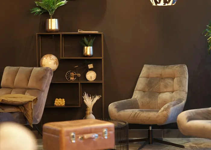 The - & House 4* פרנקפורט