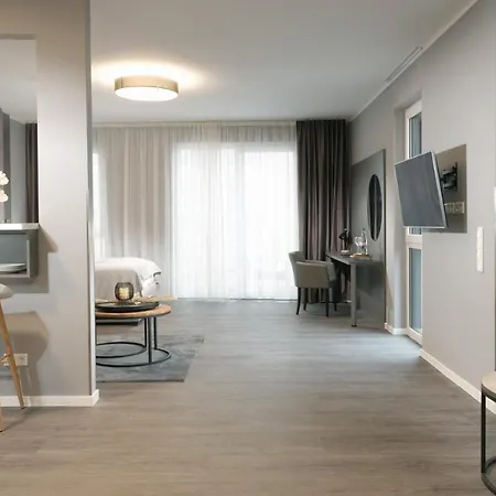 The - & House Lejlighedshotel
