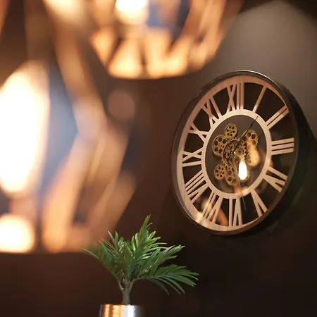 Appart hôtel The - & House 4*