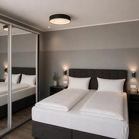 The - & House 4* Francoforte sul Meno