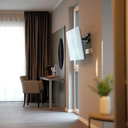 The - & House 4* Frankfurt am Main