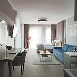 The - & House Frankfurt am Main