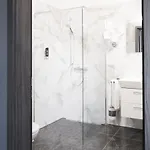 The - & House Ξενοδοχείο με διαμερίσματα 4*