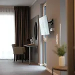 Ξενοδοχείο με διαμερίσματα The - & House