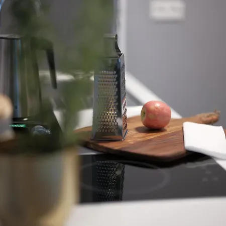 The - & House 4* Frankfurt am Main