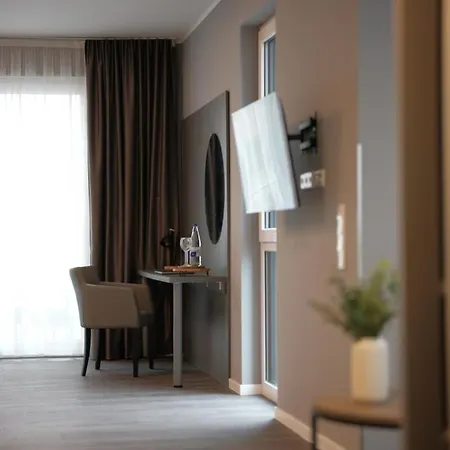 Apart-hotel The - & House