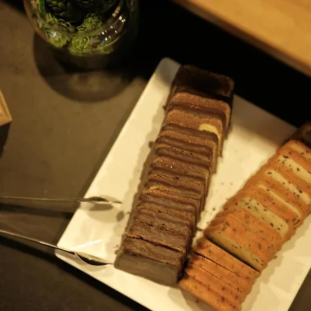 The - & House Frankfurt am Main