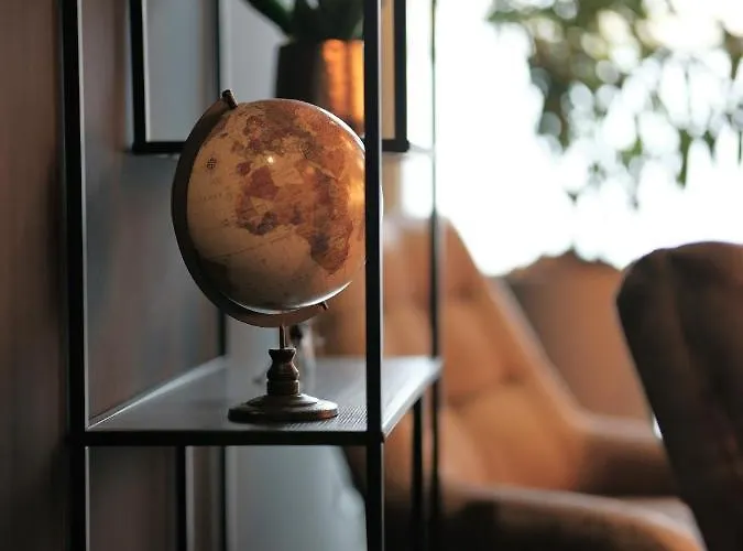 The - & House Frankfurt nad Menem