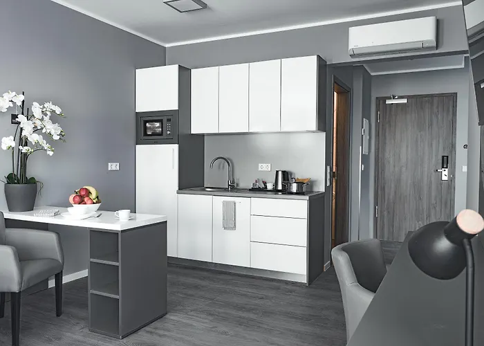 Hotel apartamentowy The - & House 4*